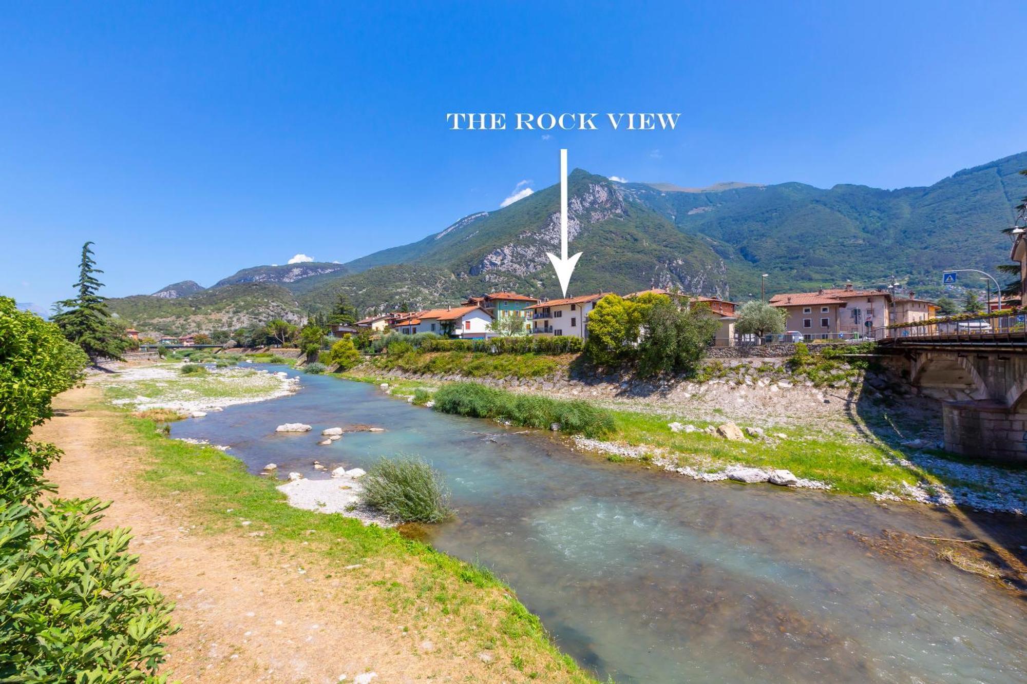 The Rock View - Happy Rentals Арко Экстерьер фото